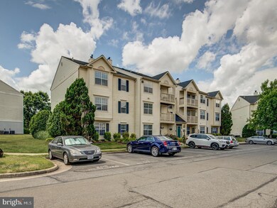 11014 Koman Cir unit 201, Manassas, VA 20109 - photo 7