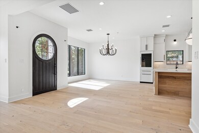 307 Vanderpool Ln, Houston, TX 77024 - photo 7