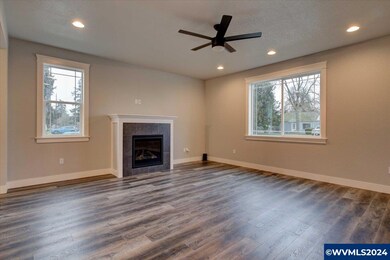 3745 Pleasant View Dr NE, Keizer, OR 97303 - photo 5