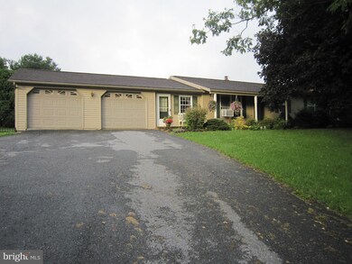 1259 Katterman Rd, Womelsdorf, PA 19567 - photo 3