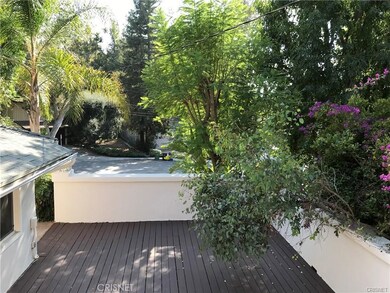 21805 San Miguel St, Woodland Hills, CA 91364 - photo 2