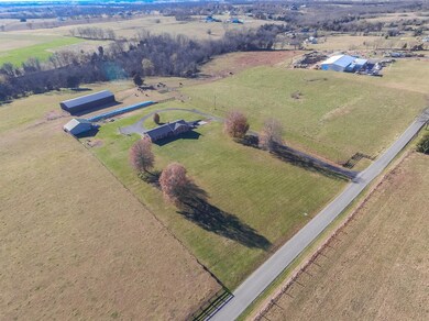 346 Normans Camp Rd, Harrodsburg, KY 40330 - photo 5