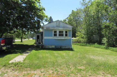 140 Main Rd Mattawamkeag 001