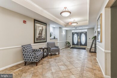 411 Hamlet Club Dr unit 302, Edgewater, MD 21037 - photo 3