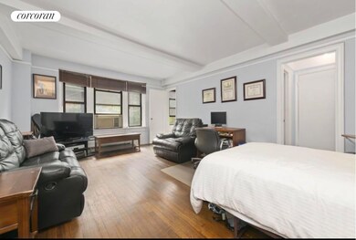 319 E 50th St unit 3B, New York, NY 10022 - photo 4