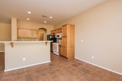 005-Living_Room-2175863-small