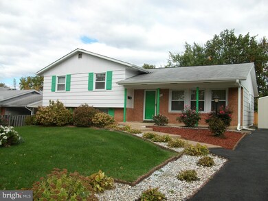 604 W Nettle Tree Rd, Sterling, VA 20164 - photo 2