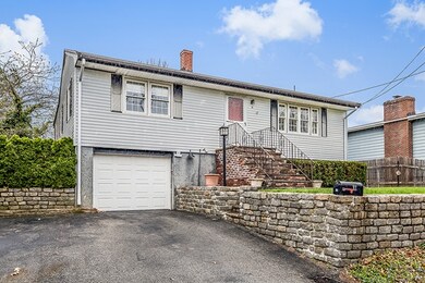 29 Crowdis St, Salem, MA 01970 - photo 2