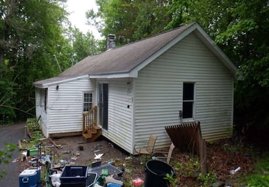 39 Bircher Ave, Poughkeepsie, NY 12601 - photo 2