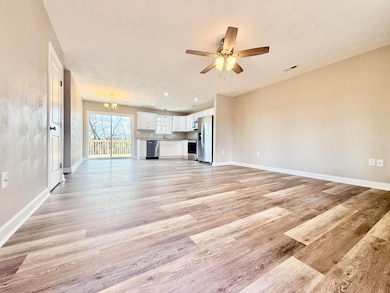 4446 Stonewall Rd NW, Roanoke, VA 24017 - photo 4