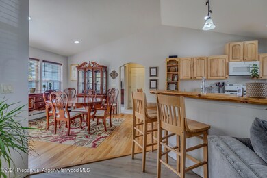 09_1357_Firethorn_Drive009_mls