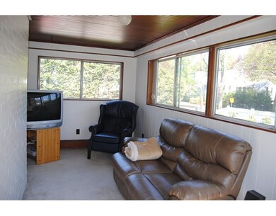 303 Common St unit 303, Belmont, MA 02478 - photo 6