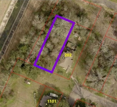 208 Concession St, Belle Chasse, LA 70037 - photo 3