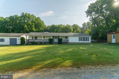 18714 Mccoy Rd, Sharpsburg, MD 21782 - photo 4