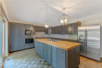 3142 Fiddlehead Glen, Baldwinsville, NY 13027 - photo 7