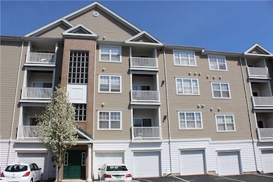 104 Mill St unit 302, Woonsocket, RI 02895 - photo 3