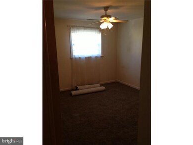 325 S Warminster Rd unit C4, Hatboro, PA 19040 - photo 7