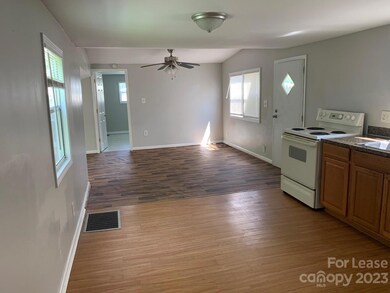 108 Peaceful Ln, Statesville, NC 28625 - photo 4