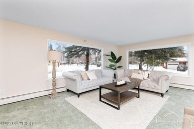 Living Room-20210121-4210