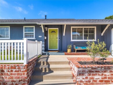 325 W Walnut Ave, El Segundo, CA 90245 - photo 2