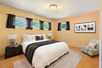 2115 Iowa St, Cedar Falls, IA 50613 - photo 7