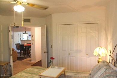 Living Rm-10