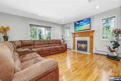 4 Maple Ave, Waldwick, NJ 07463 - photo 5