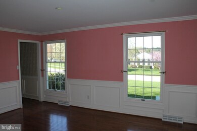 11 Scottsdale Ct, Lutherville Timonium, MD 21093 - photo 5