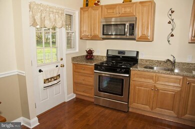 4606 Hellwig Rd, Baltimore, MD 21206 - photo 6