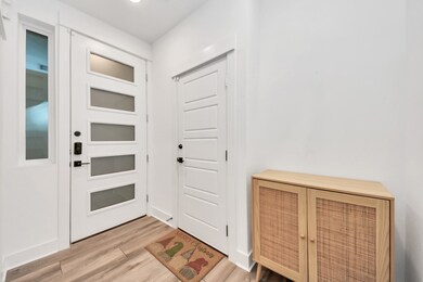 4320 Arlington St, Houston, TX 77022 - photo 3