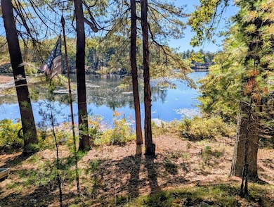 34 Hallock Point Rd, Stow, MA 01775 - photo 2