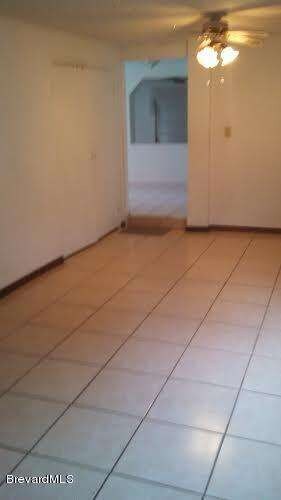 explorer- enclosed garage.jpg