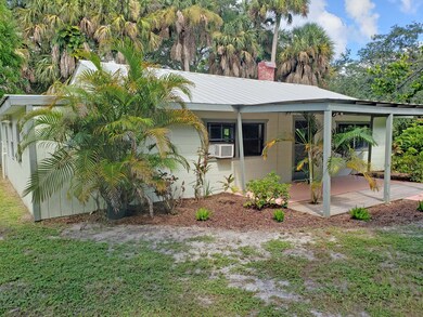 917 Louisiana Ave, Sebastian, FL 32958 - photo 2