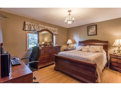 15x13 Master suite