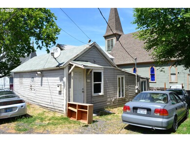 806 Union St, the Dalles, OR 97058 - photo 5