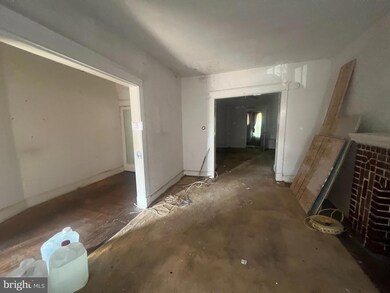 4904 Queensberry Ave, Baltimore, MD 21215 - photo 5
