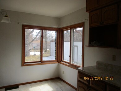 519 Walnut ST, Turtle Lake 005