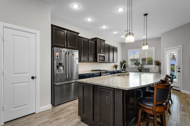 25110 Dovetail Cove Ct, Tomball, TX 77375 - photo 3