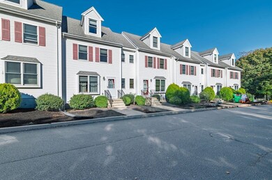 955 Pleasant St unit 11, East Weymouth, MA 02189 - photo 2