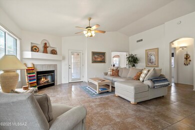 08-Living Area