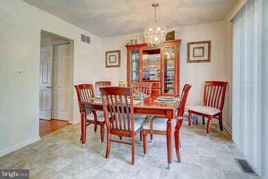 7752 Moonfall Ct, Pasadena, MD 21122 - photo 6