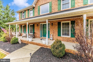 11510 Orange Blossom Ct, Smithsburg, MD 21783 - photo 2