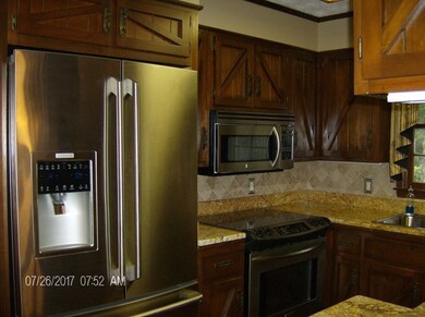 5621 Kentucky Downs Dr unit 41, Macon, GA 31210 - photo 2