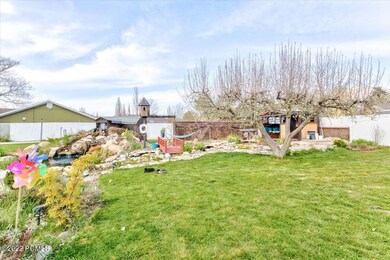 8106 S Spectrum Cove, Cottonwood Heights, UT 84093 - photo 6