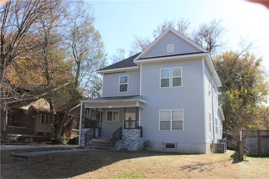 715 W 2nd St, Pittsburg, KS 66762 - photo 2