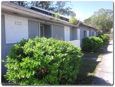 5140 Indian Lakes Ct, Jacksonville, FL 32210 - photo 2