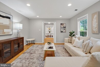 13057 Michie Ct, Woodbridge, VA 22192 - photo 4