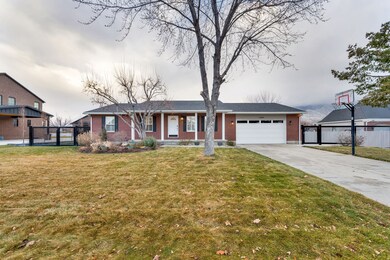 11545 S Hagan Rd, Sandy, UT 84092 - photo 2