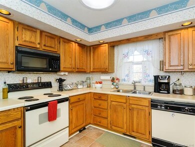 124 Serenity Cir, Hendersonville, NC 28792 - photo 7