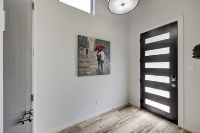 4802 Viking Dr, Houston, TX 77092 - photo 2